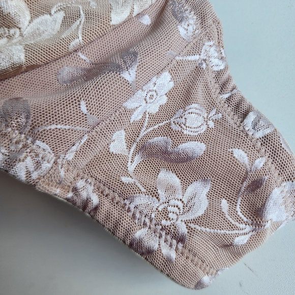 Soma Eva Strapless Bra 34C Satin Unlined Underwire Side Boning Tan Nude Floral - Picture 6 of 9